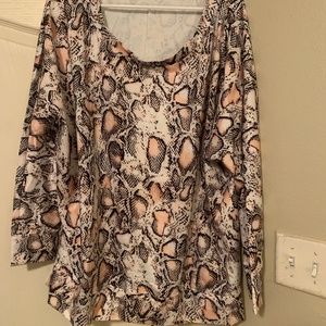 Woman’s shirt chic me xl